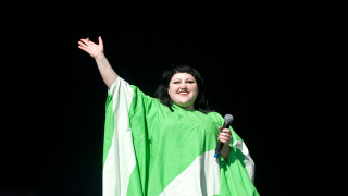 Beth Ditto Asks, 'Why Wear Pants When You Could Be Wearing A Muu Muu?'